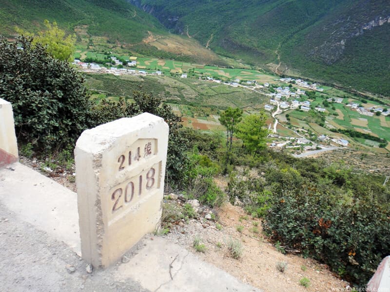 changebike adventure bike tours 雲南 奔子欗 月亮灣 西尼 香格里拉 自行車之旅