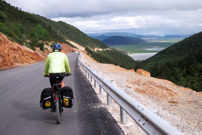 changebike adventure bike tours 雲南 奔子欗 月亮灣 西尼 香格里拉 自行車之旅