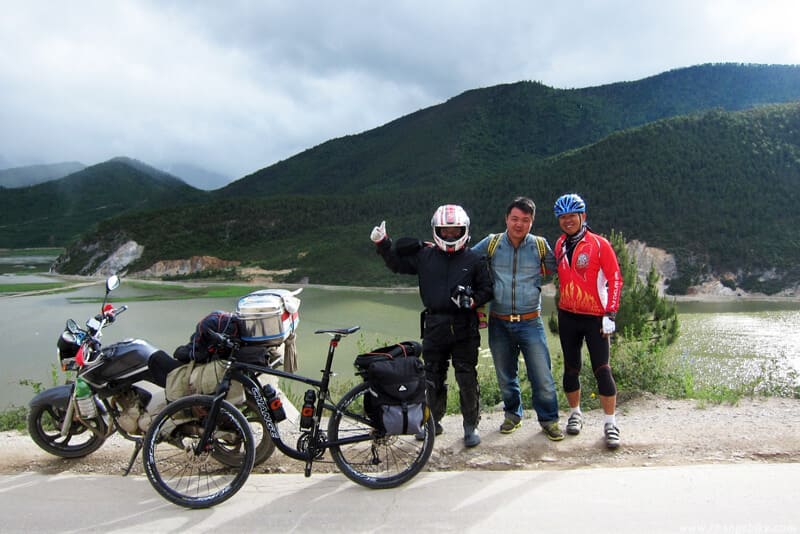 changebike adventure bike tours 雲南 奔子欗 月亮灣 西尼 香格里拉 自行車之旅