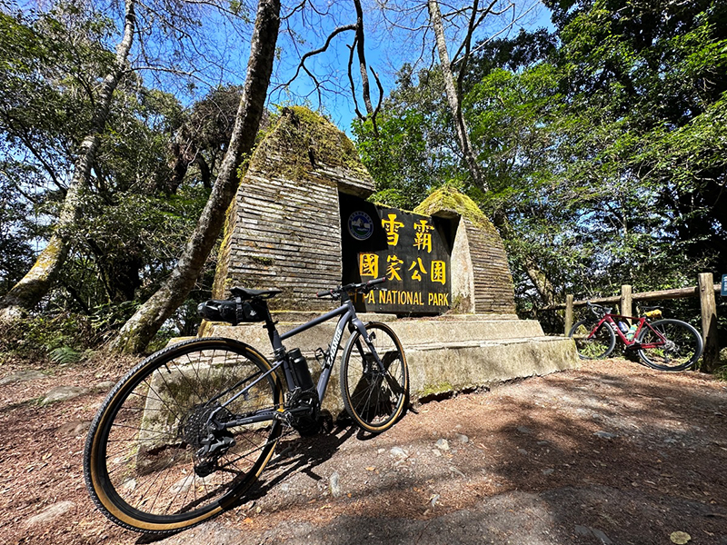 100G eBike キットを追加装着した Change グラベル折りたたみ自転車